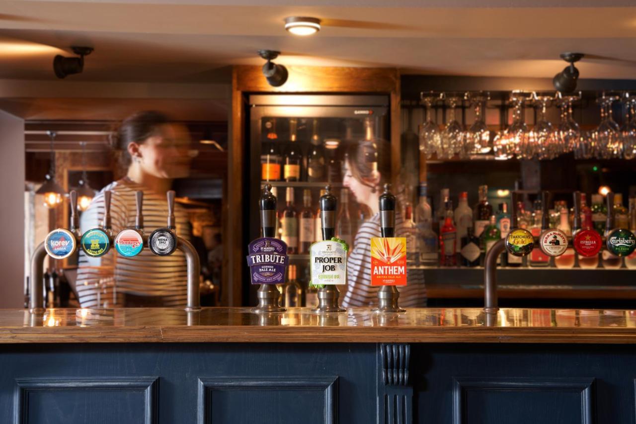 Harbour Inn