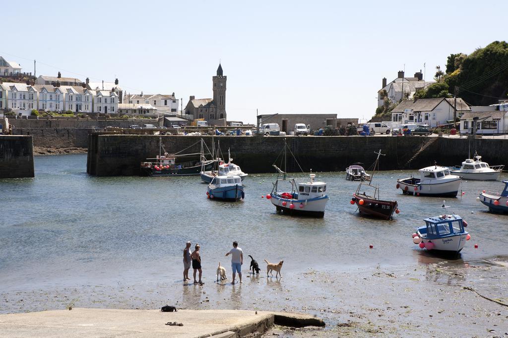 Harbour Inn 4*
